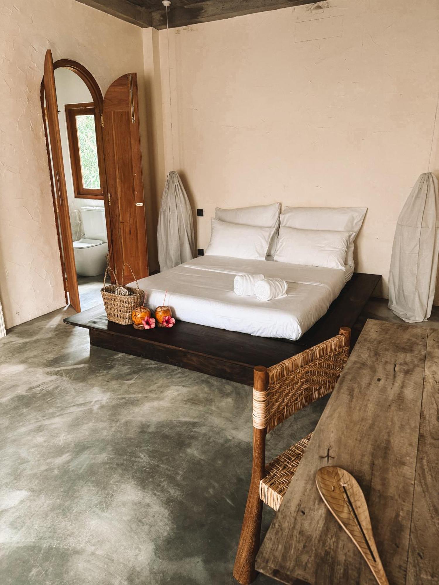 Amma Boutique Hotel Ahangama Bagian luar foto