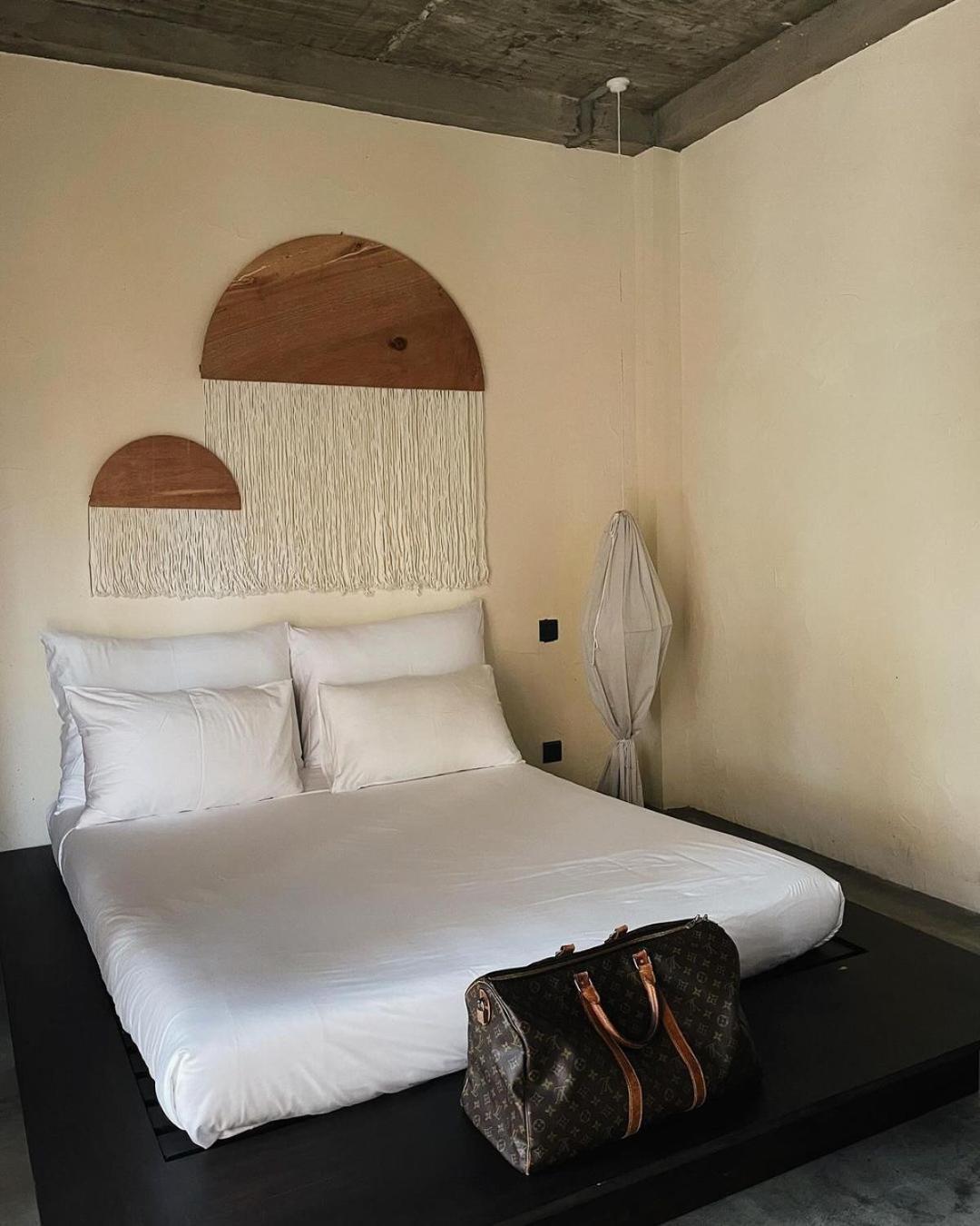Amma Boutique Hotel Ahangama Bagian luar foto